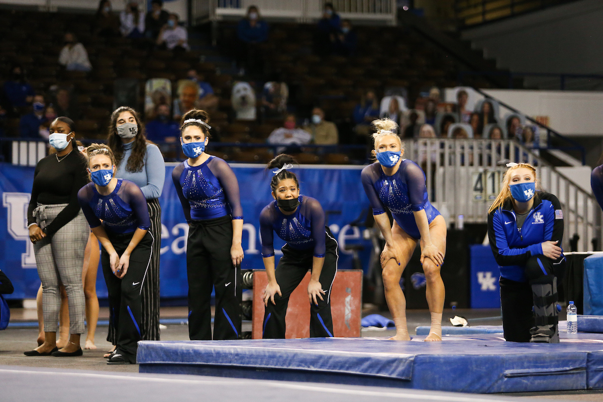 Team.

Kentucky falls to Alabama 196.775 - 196.350.

Photo by Hannah Phillips | UK Athletics