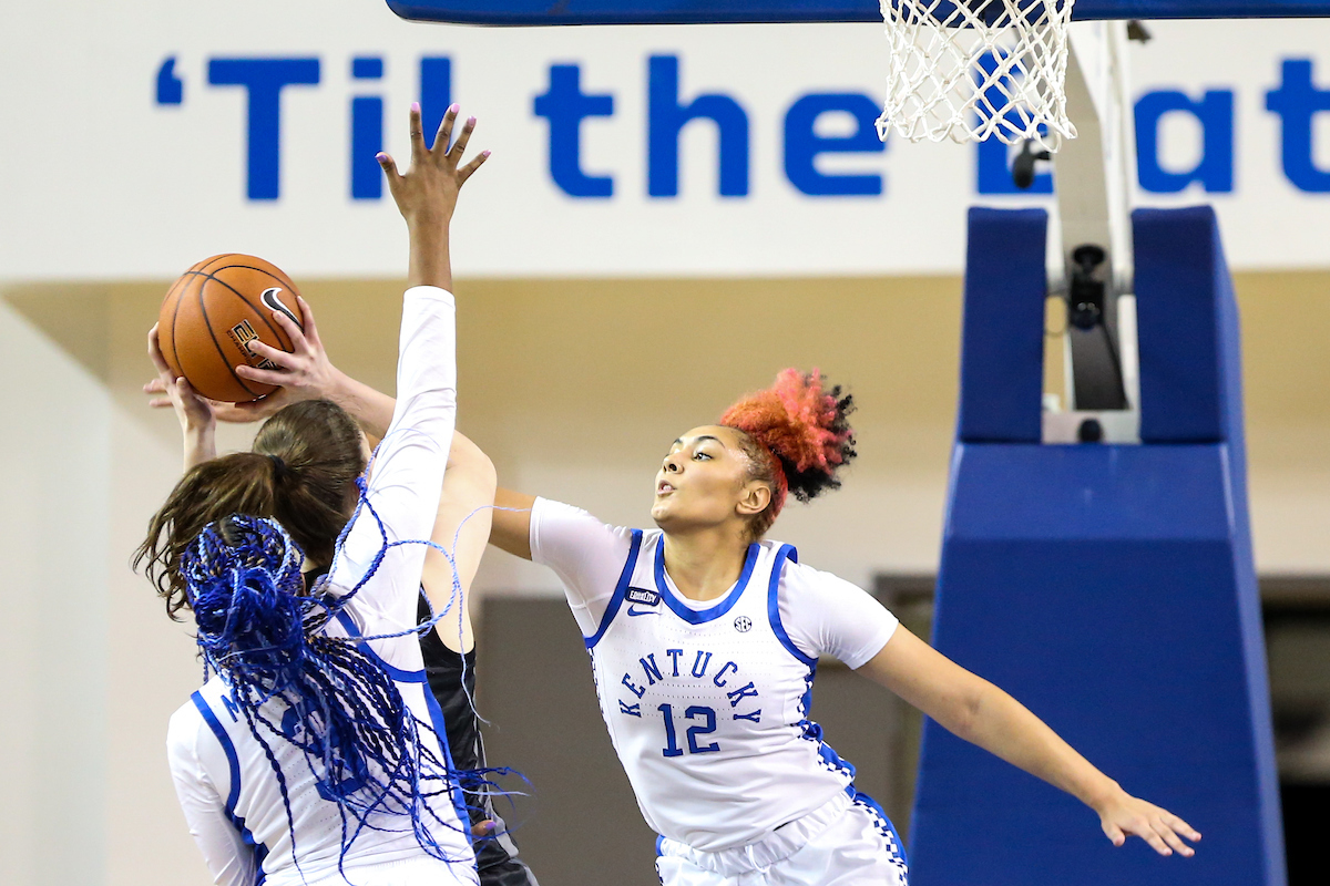 Treasure Hunt. 

Kentucky beat Vandy 80 - 73.

Photo by Eddie Justice | UK Athletics
