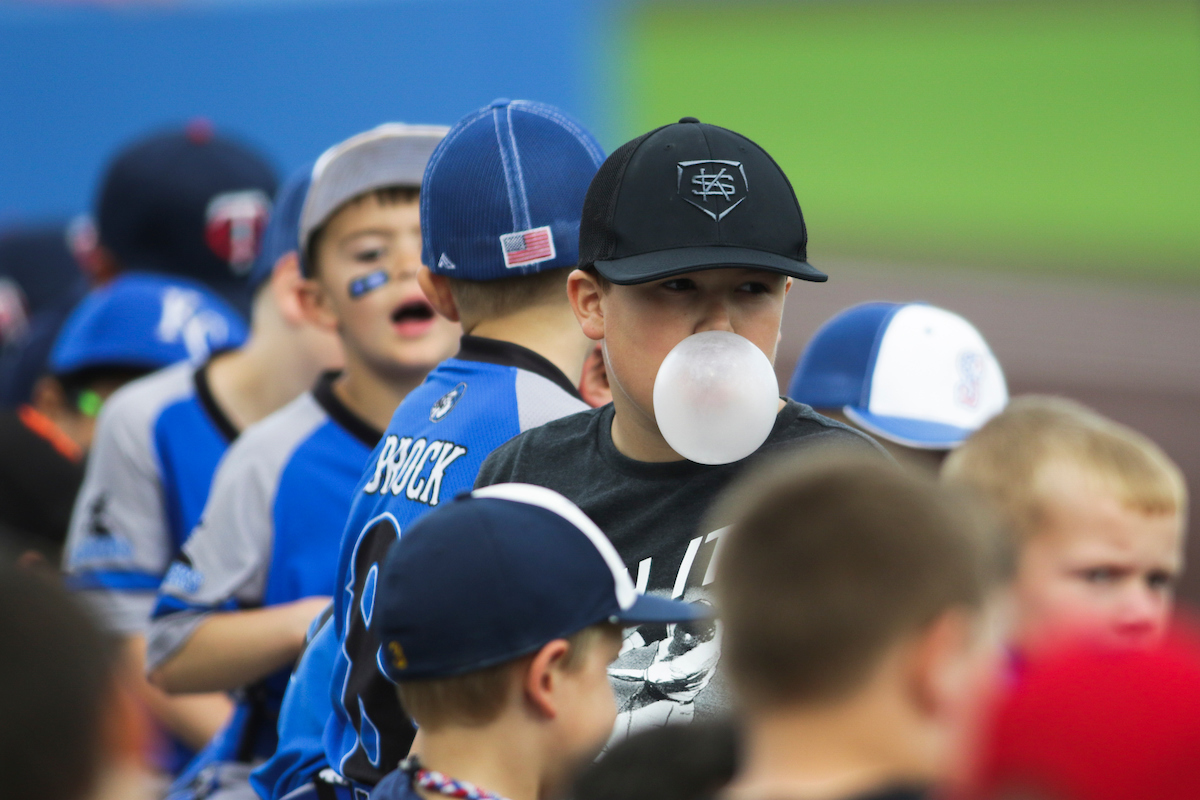 Fans. 

Kentucky falls to Arkansas 5-2