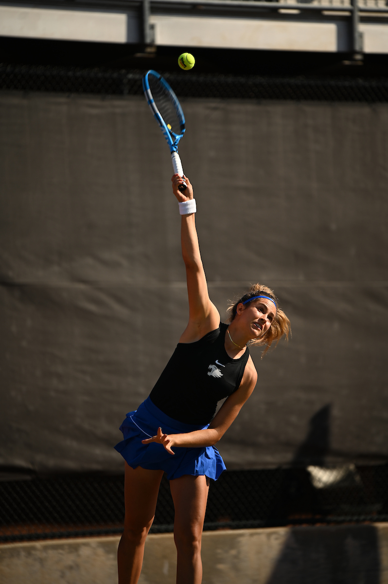 4/20/21 WTE SEC

Photo by David Gray

carla girbau,