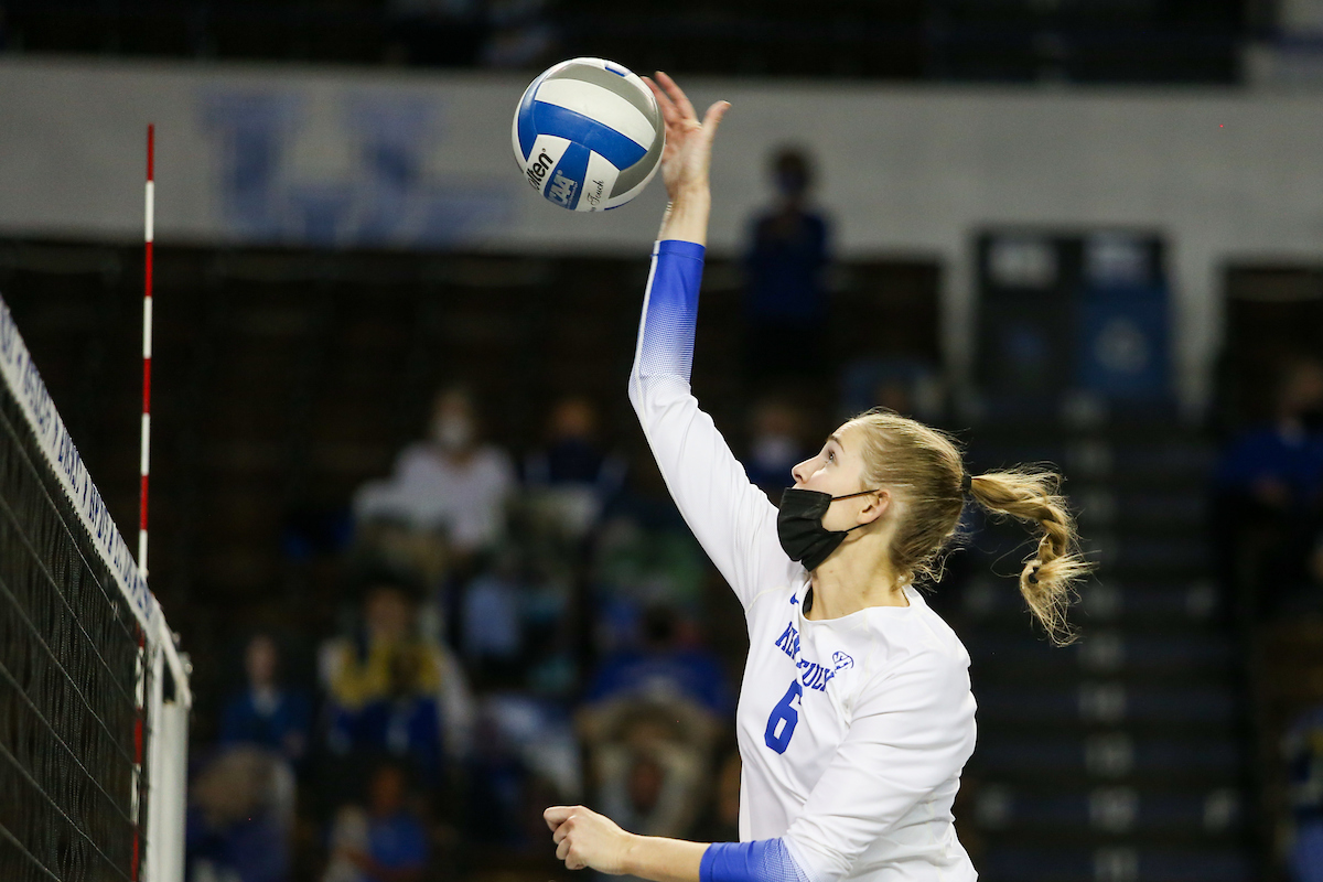 Kentucky-Ole Miss VB Photo Gallery