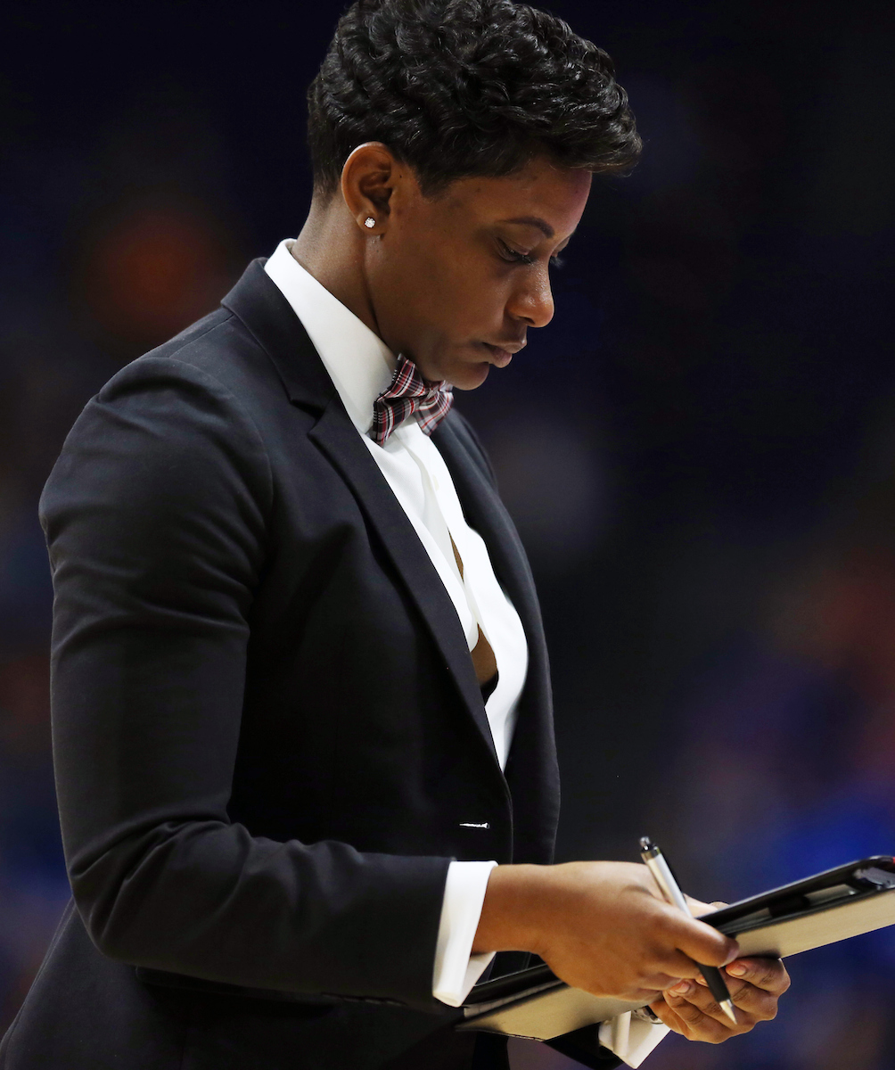 Niya Butts
The University of Kentucky women's basketball team falls to Tennessee on Sunday, December 31, 2017 at Rupp Arena. 

Photo by Britney Howard | UK Athletics