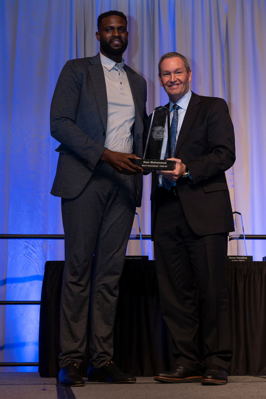 Nazr Mohammed. Mitch Barnhart.

The 2020 and 2021 UK Athletics Hall of Fame classes were inducted Thursday night at Central Bank Center.

Photo by Grant Lee | UK Athletics