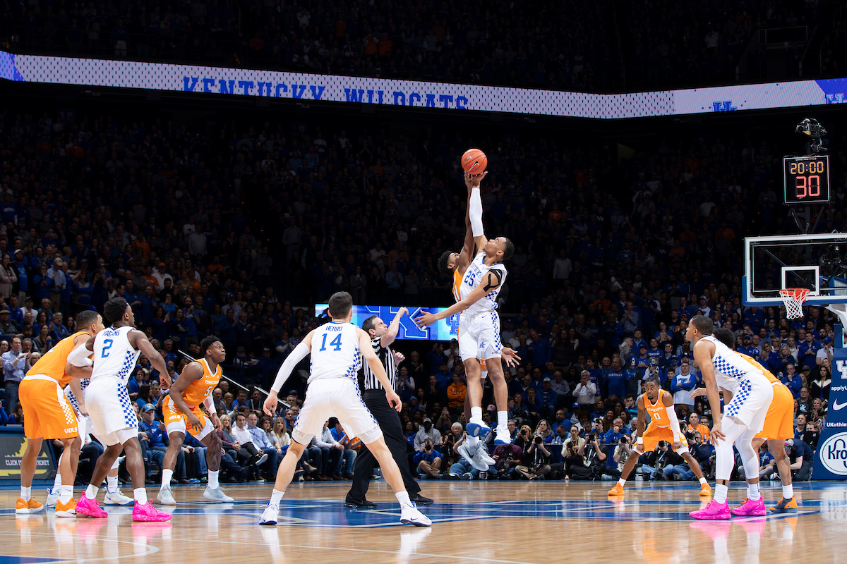 PJ Washington. Tip off.

Kentucky beat Tennessee 86-69.

Photo by Chet White | UK Athletics