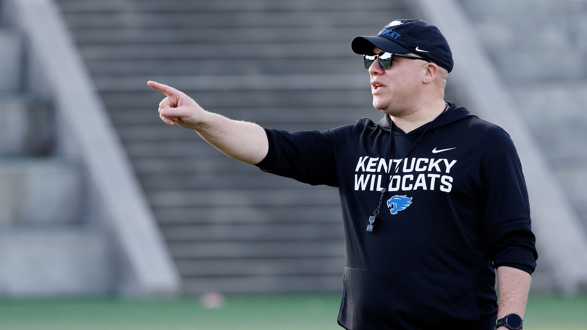 Christian-Young Likes 'Depth, IQ' of Kentucky Safeties