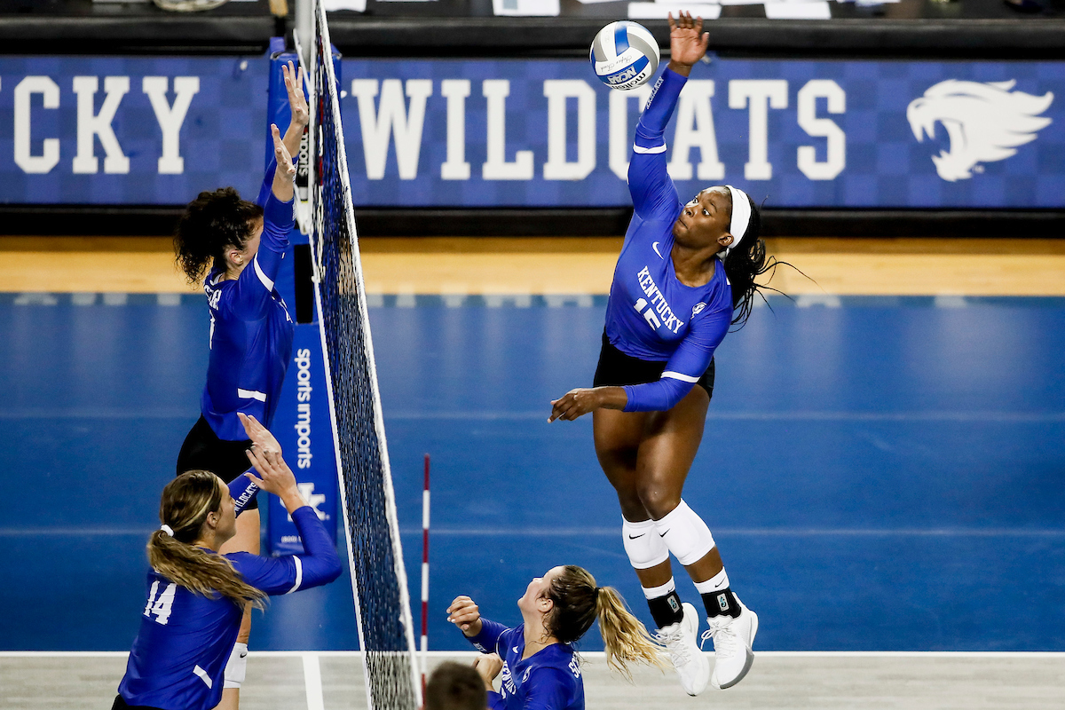 Azhani Tealer. 

UK Volleyball Blue-White Scrimmage.

Photos by Chet White | UK Athletics