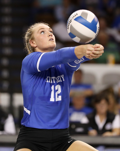 GABBY CURRY.

Kentucky beats Missouri, 3-1.


Photo by Elliott Hess | UK Athletics