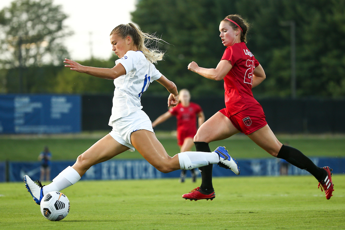 Julia Grosso.

Kentucky beats Louisiana Lafayette 5-0.

Photo by Grace Bradley | UK Athletics
