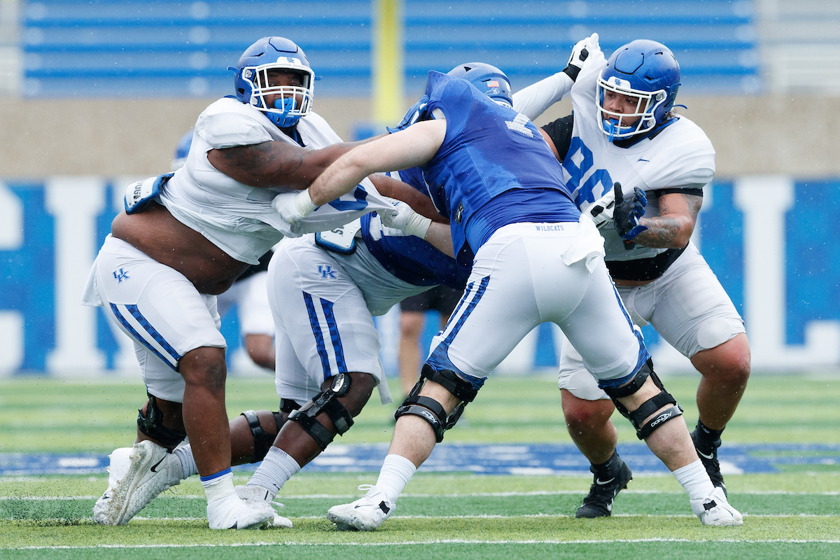 ISAIAH GIBSON.

2021 UK Football Spring Practice.

Photo by Elliott Hess | UK Athletics