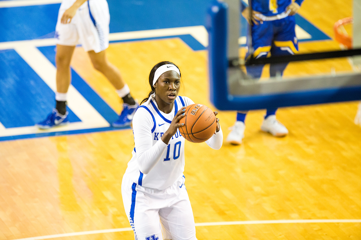 Rhyne Howard

UK women's basketball beats Morehead State. 

Photo by Maddie Baker  | UK Athletics