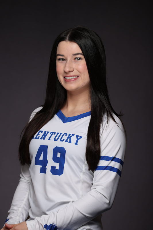 Hailey Davis - STUNT - University of Kentucky Athletics