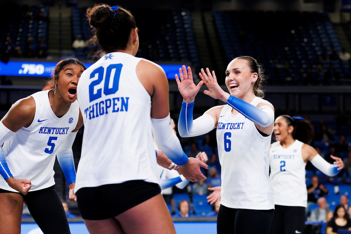 Kentucky-Mississippi State Volleyball Photo Gallery