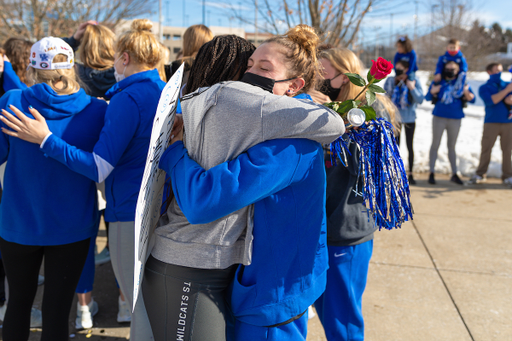 Kentucky Swim & Dive Team

Photo by Grant Lee | UK Athletics