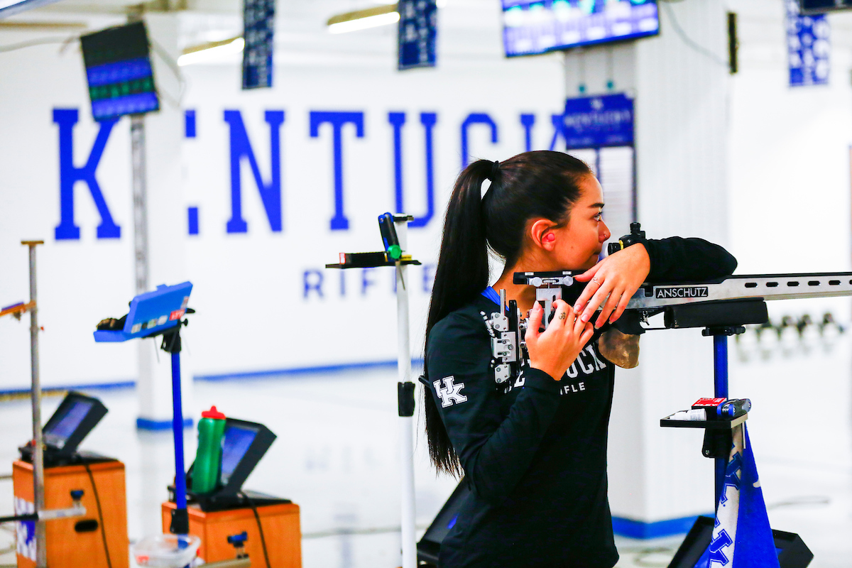Ruby Gomes.

UK Rifle v Akron.

Photo by Hannah Phillips | UK Athletics