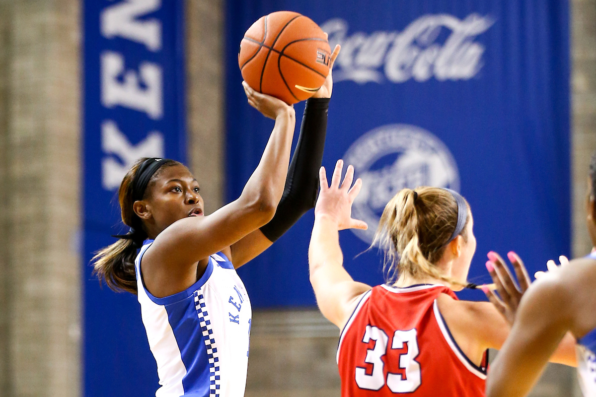 Robyn Benton.  

Kentucky beats Samford 88-54.

Photo by Eddie Justice | UK Athletics