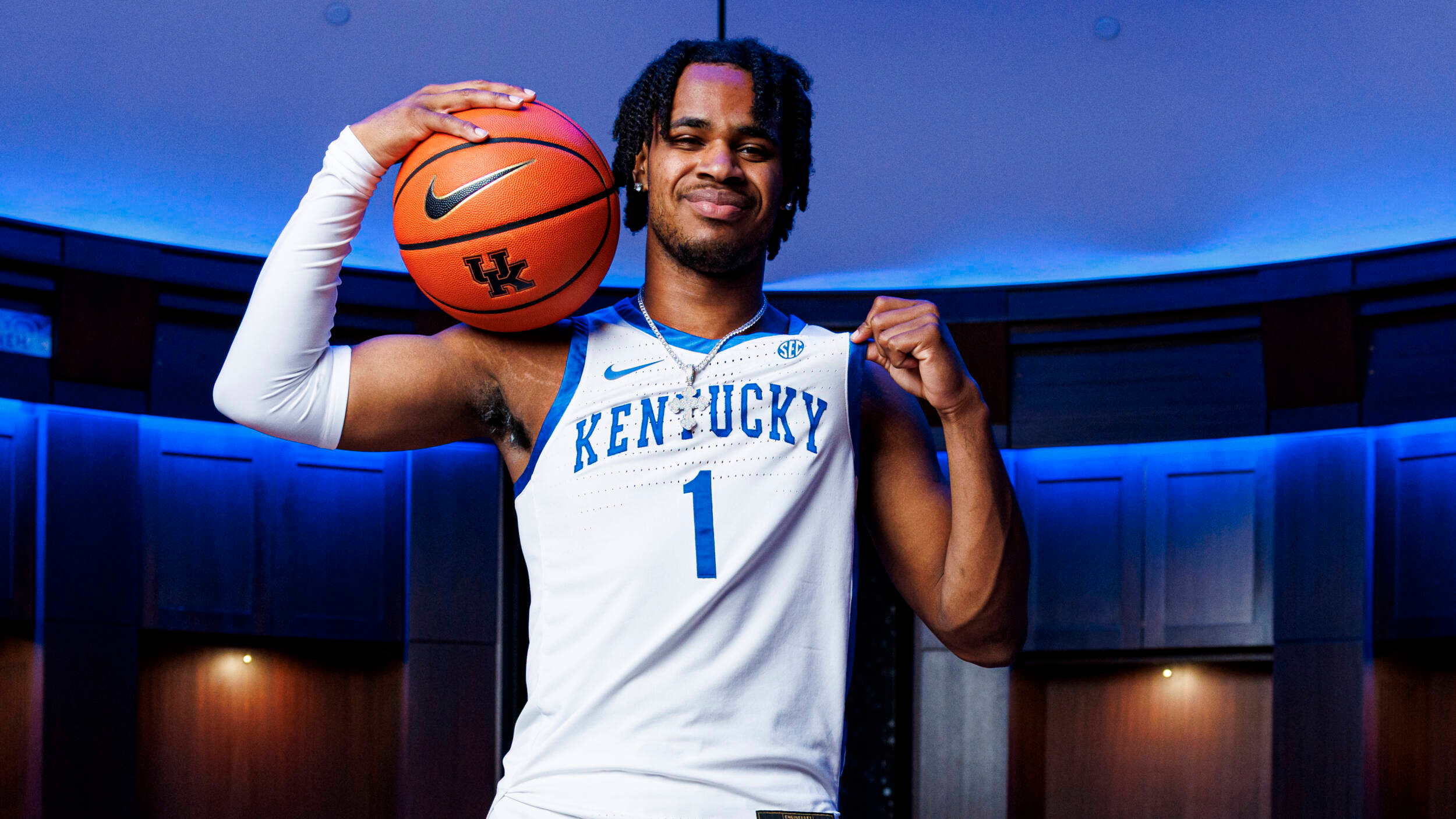 Local Product Jerone Morton Signs with Kentucky