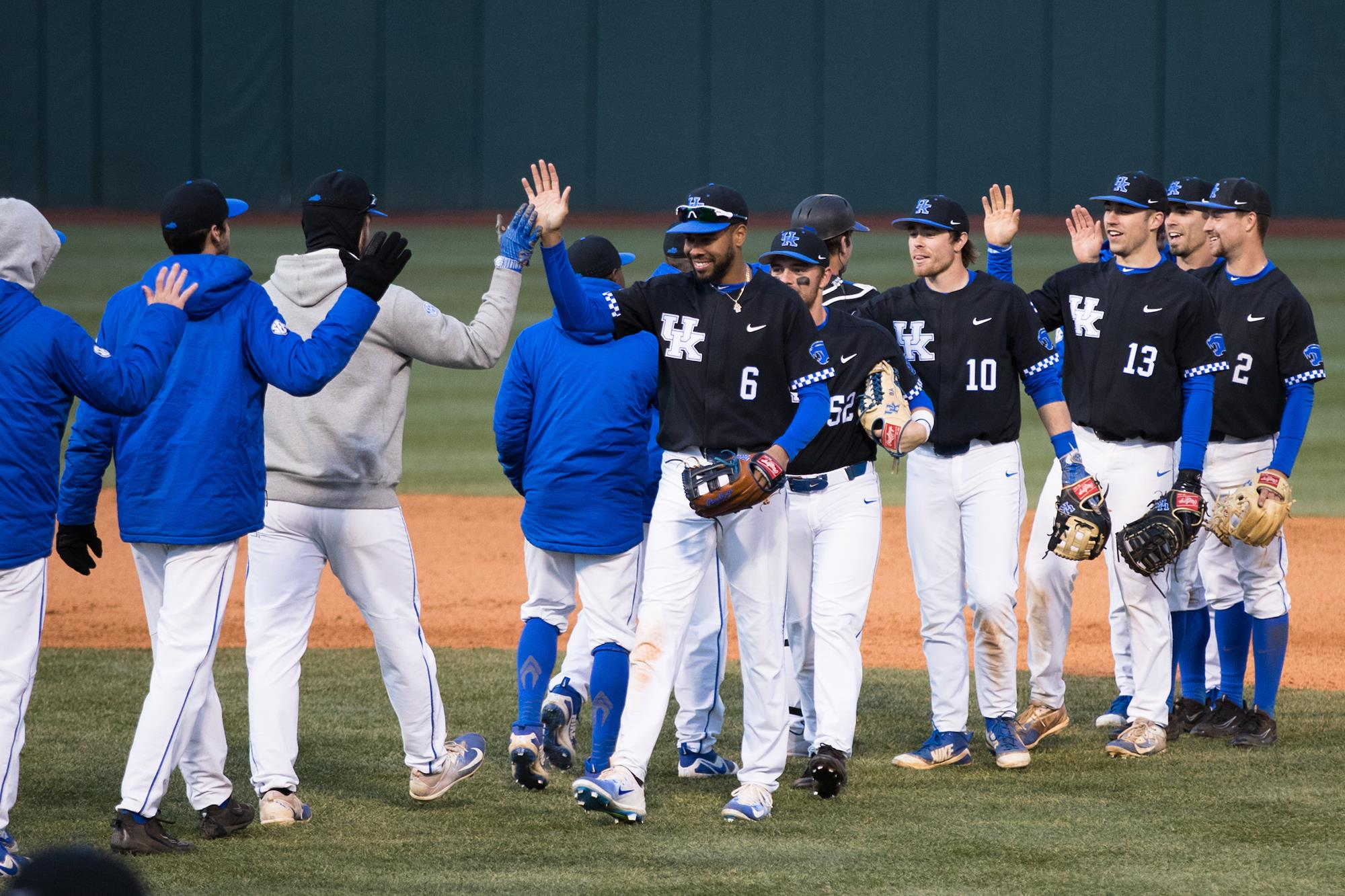 No. 6 Kentucky Claims Second Series Over Top 10 Opponent