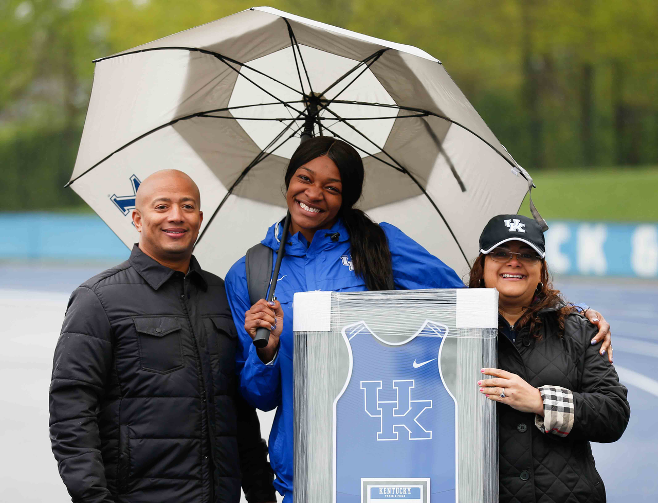 MARIE-JOSÉE EBWEA-BILE EXCEL..

UK Track and Field Senior Day

Photo by Isaac Janssen | UK Athletics