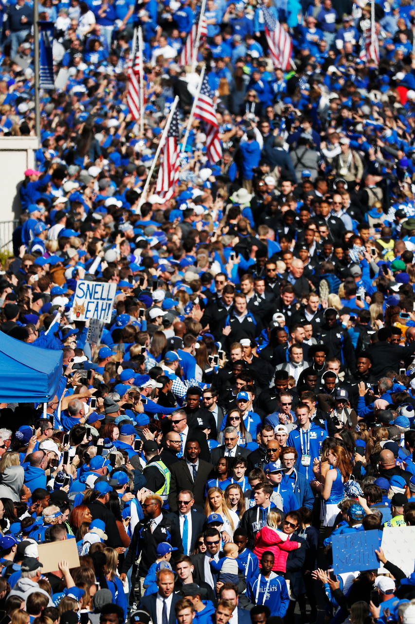 

Men's basketball beat IUP 86-64

Photo by Chet White | UK Athletics
