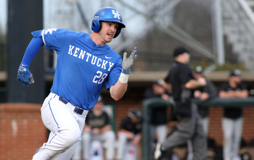 Ryan Johnson

The University of Kentucky baseball team defeats Oakland 10-1 on Friday, February 23rd, 2018 at Cliff Hagan Stadium in Lexington, Ky.


Photo By Barry Westerman | UK Athletics