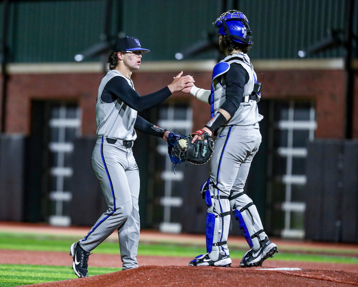 Austin Strickland and Alonzo Rubalcaba.

Kentucky beats Jacksonville State 6-2.

Photo by Sarah Caputi | UK Athletics
