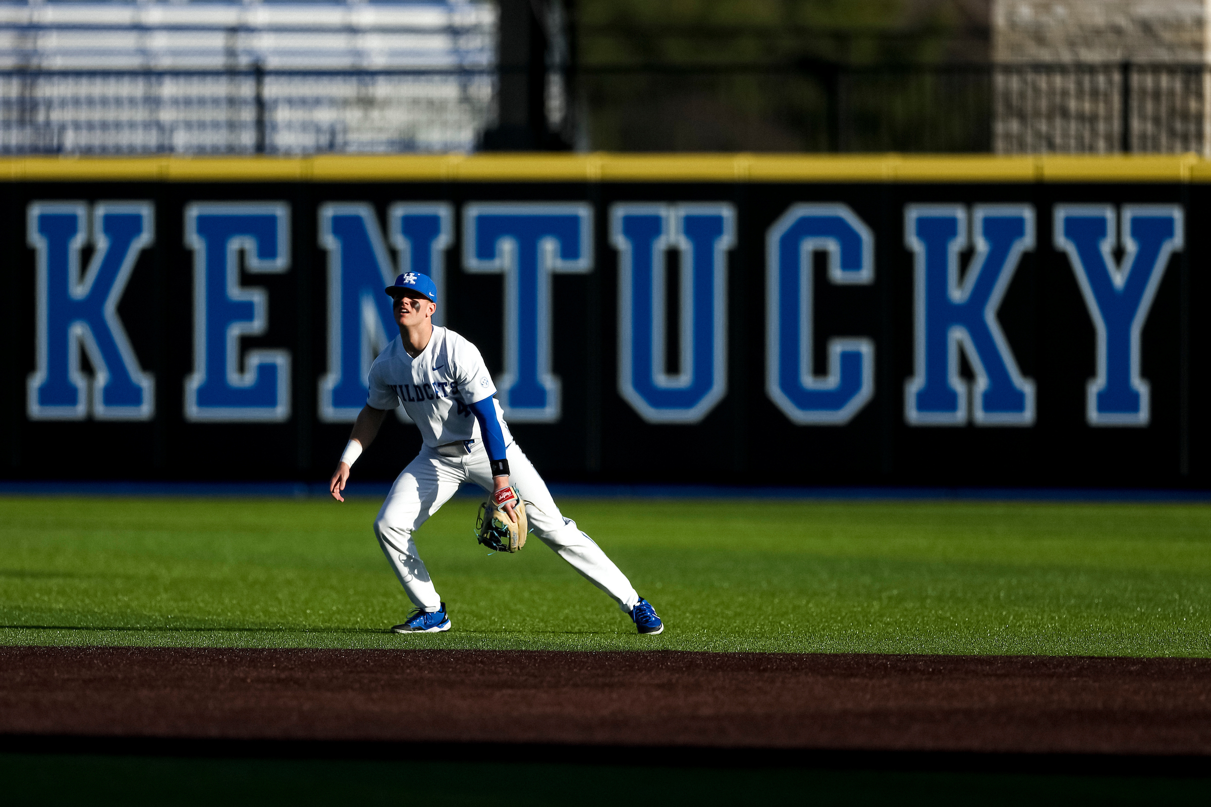 Kentucky Seeks to Continue Stifling Pitching This Weekend