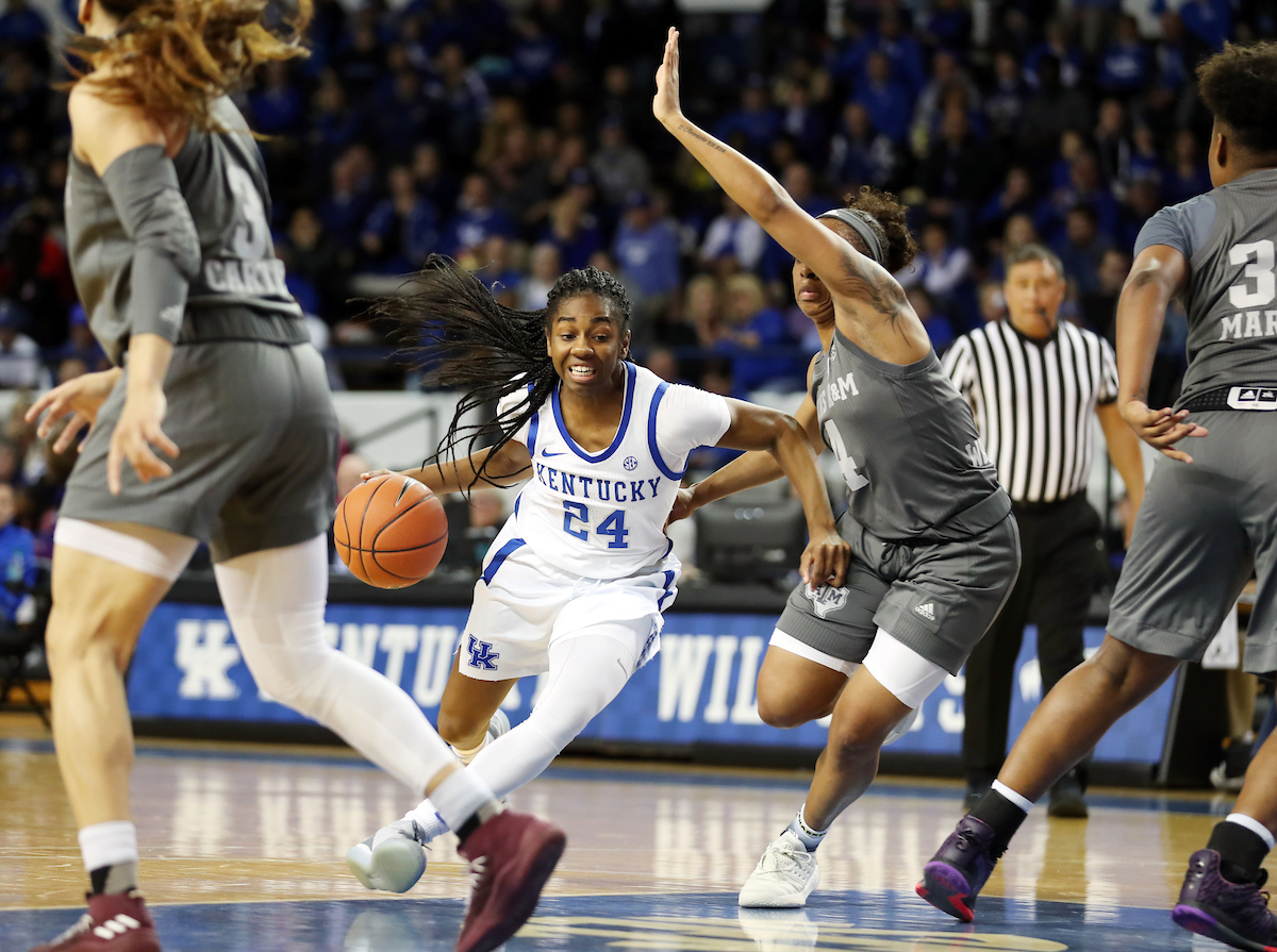Taylor Murray

The UK women's basketball team falls to Texas A&M on Thursday, November 28, 2019.

Photo by Britney Howard | UK Athletics
