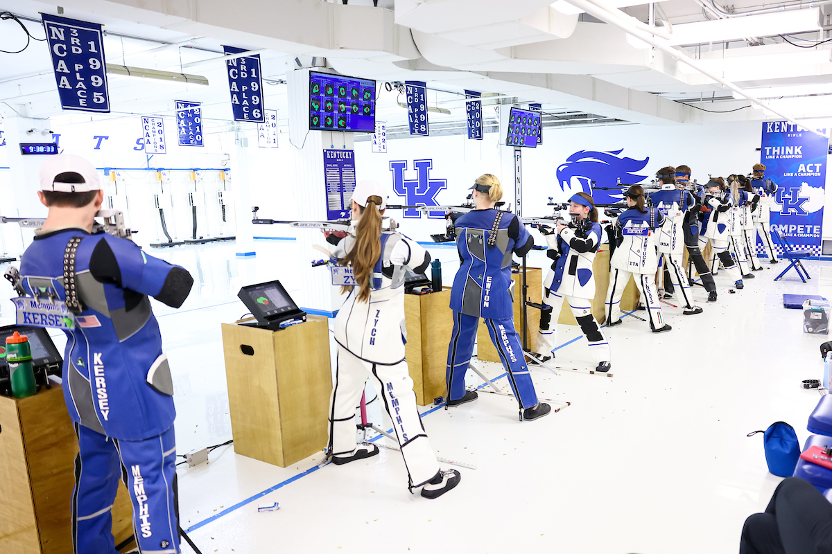 Rifle Places Second at Withrow Invitational