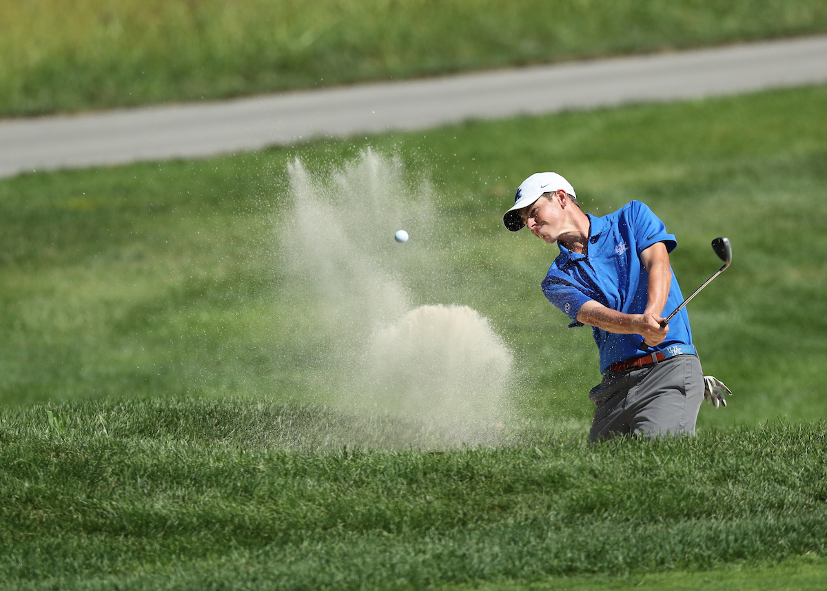 MATT LISTON.

Day one of the Louisville Cardinal Challenge.


Photo by Elliott Hess | UK Athletics
