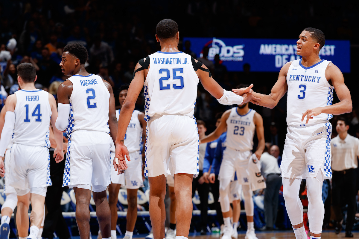 PJ Washington. Keldon Johnson.


Kentucky beat Tennessee 86-69.

Photo by Elliott Hess | UK Athletics