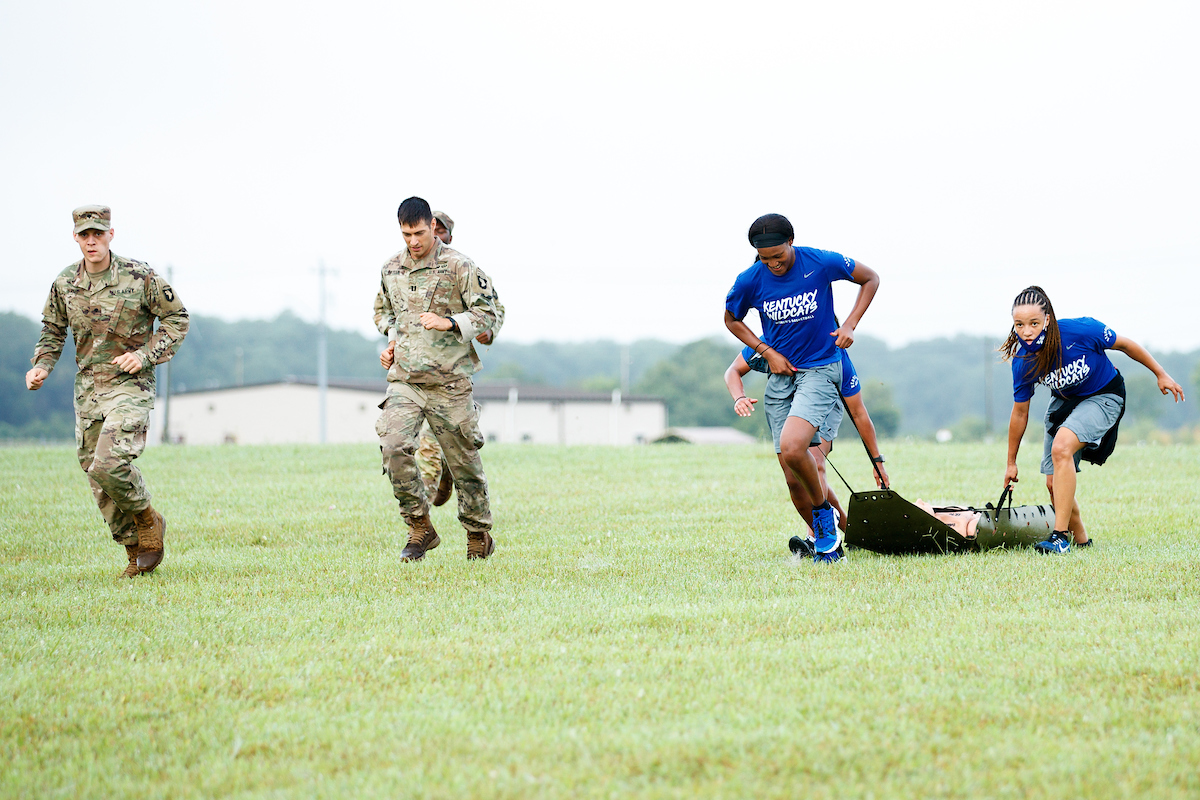 Nyah Leveretter. Jada Walker. Airborne.

Kentucky Women’s Basketball team bonding trip to Fort Campbell.

Photo by Eddie Justice | UK Athletics