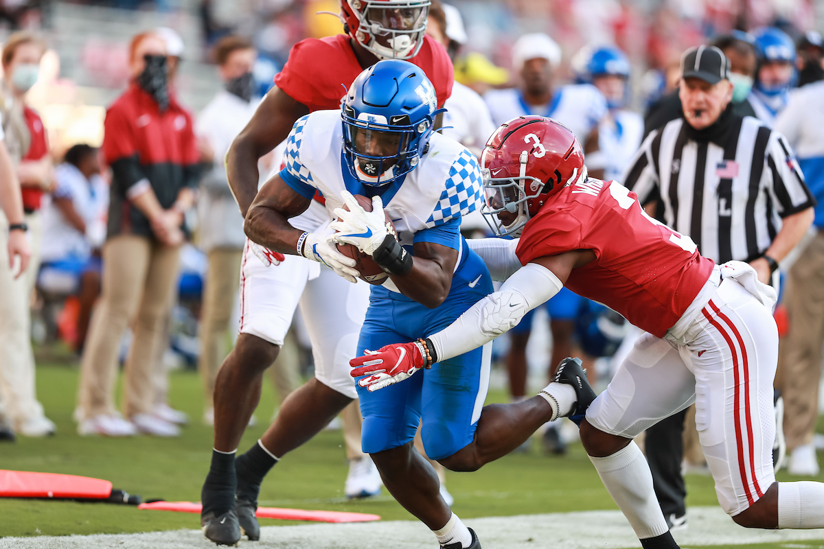 Kavosiey Smoke

Alabama defeats Kentucky 63-3

Photo By Brian Moriarty | UK Football