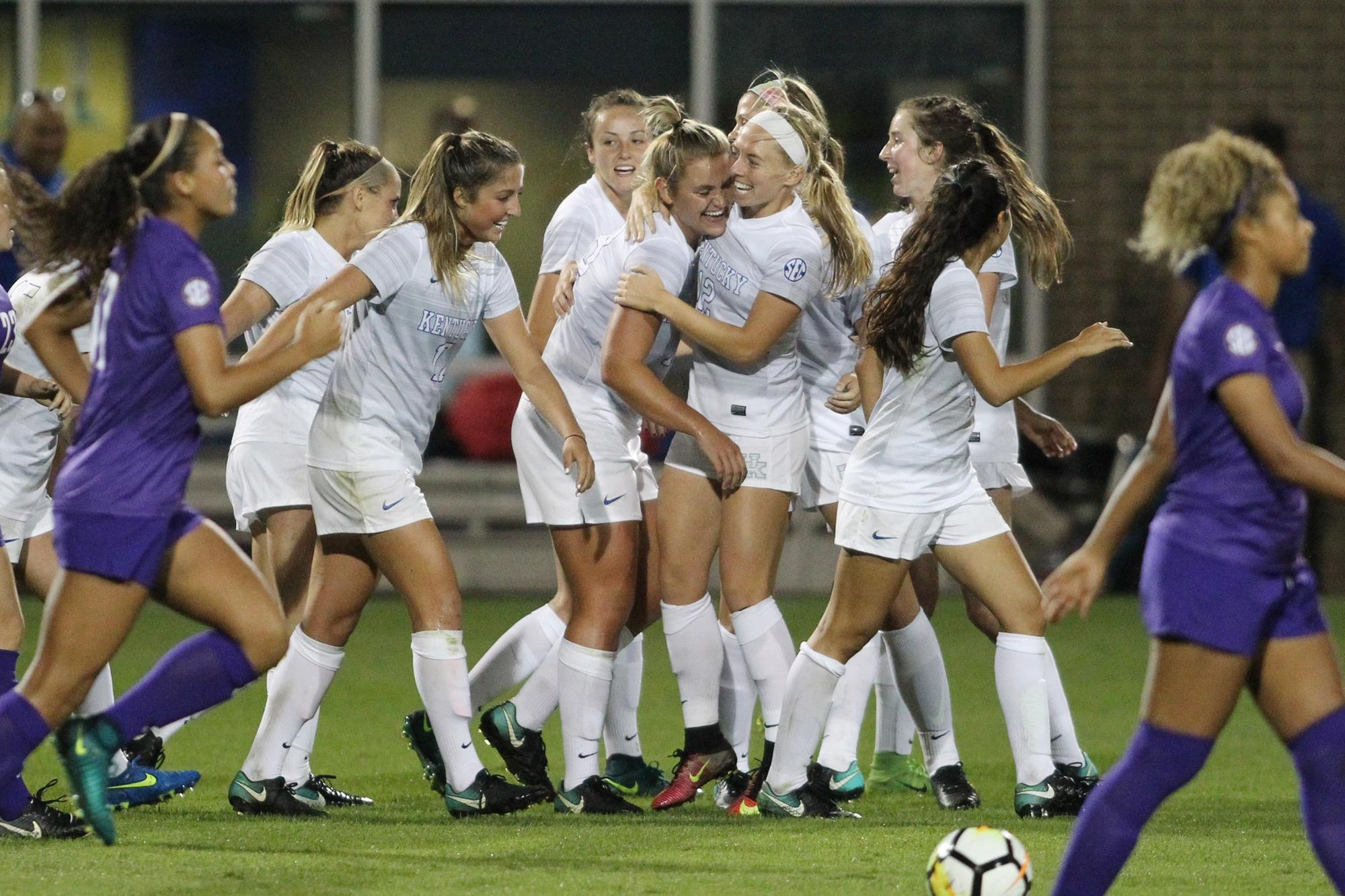 Babo’s Brace Leads UK Past LSU in Dominating Showing at The Bell