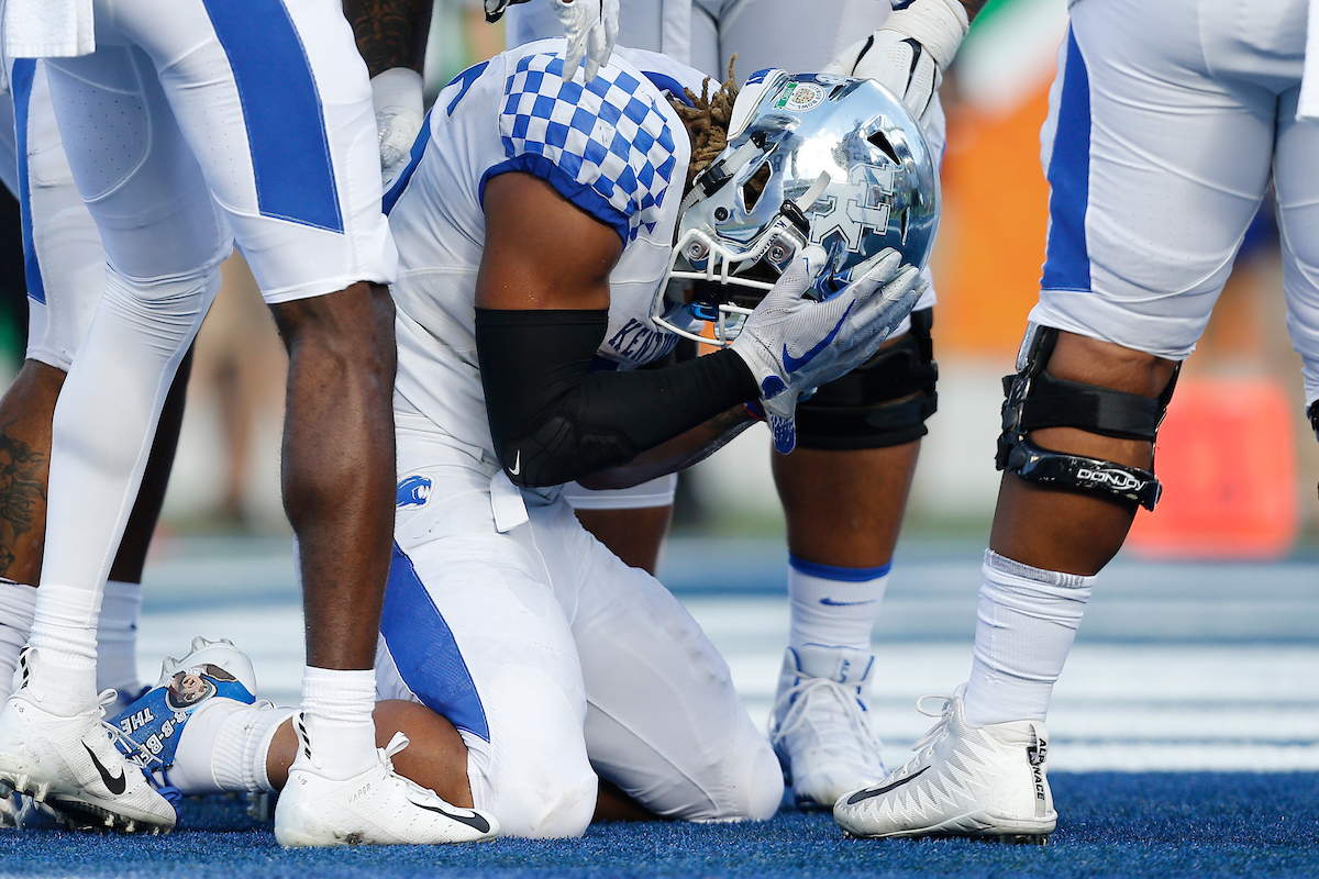 Benny Snell

The UK Football team beat Penn State 27-24 in the Citrus Bowl.

Photo by Michael Reaves | UK Athletics