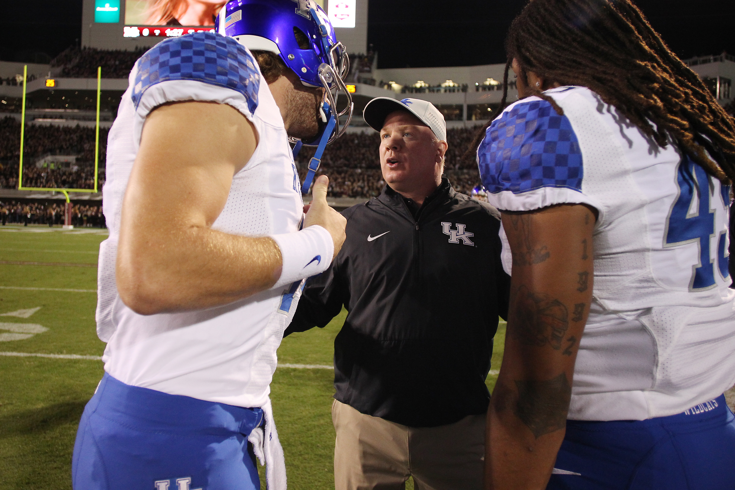 UK 'Family' Closing Ranks before UT Game