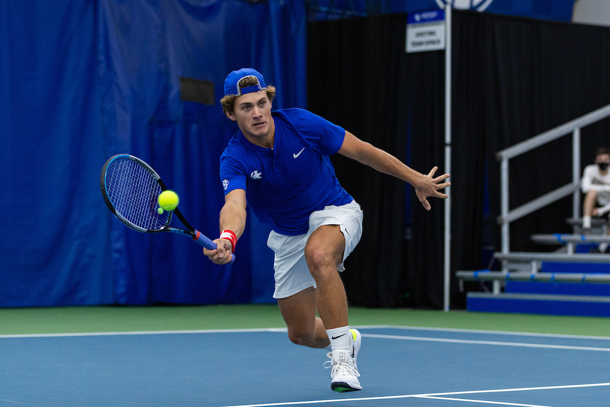 Liam Draxl.

Kentucky beats Notre Dame 7 - 0

Photo by Grant Lee | UK Athletics