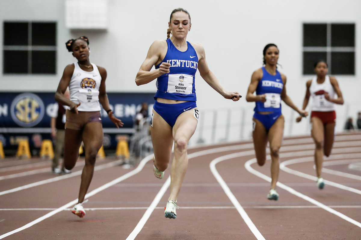 Abby Steiner.

Day 2. SEC Indoor Championships.

Photos by Chet White | UK Athletics