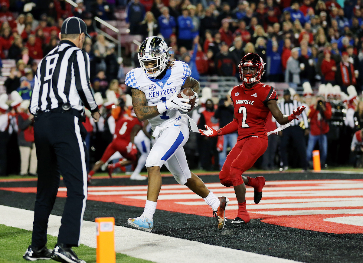 Lynn Bowden

UK football beats Louisville 56-10 at Cardinal Stadium. 

Photo by Britney Howard  | UK Athletics