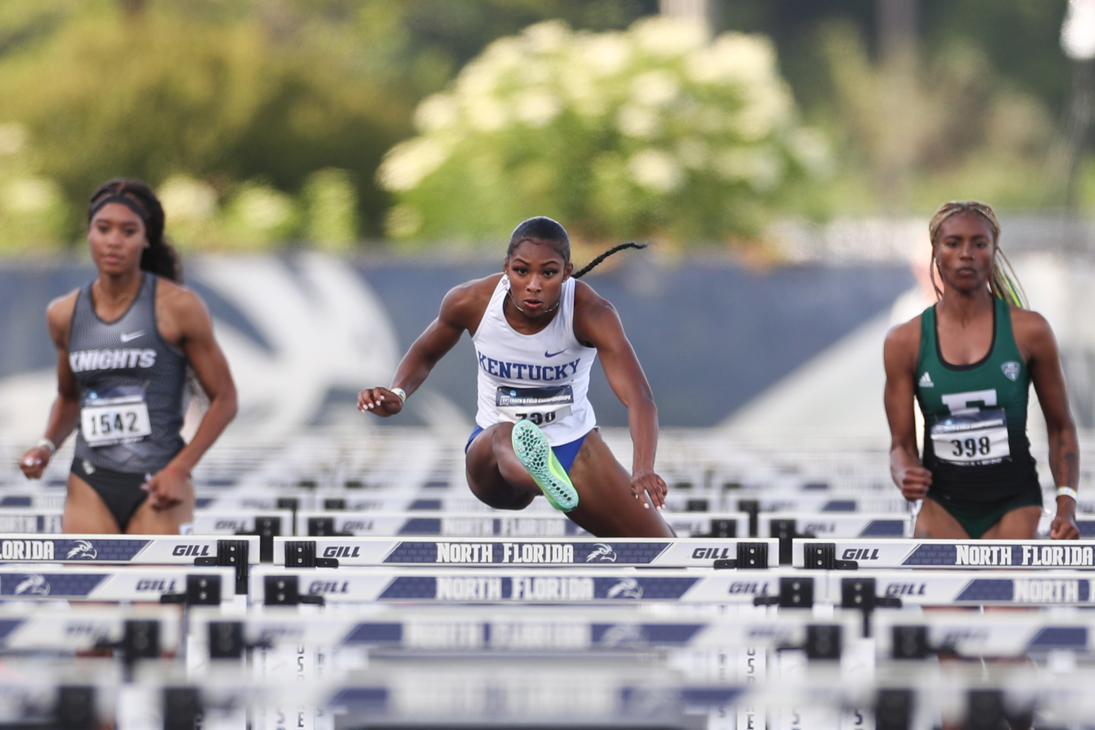 Six UKTF Women Advance To Saturday’s Quarterfinals on Day Two of NCAA East Prelims