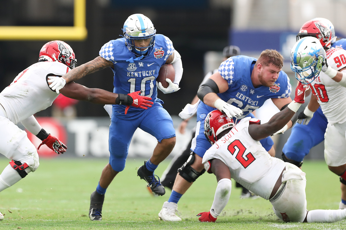 ASIM ROSE.

Kentucky beats NC State, 23-21, to win the TaxSlayer Gator Bowl.

Photo by Elliott Hess | UK Athletics