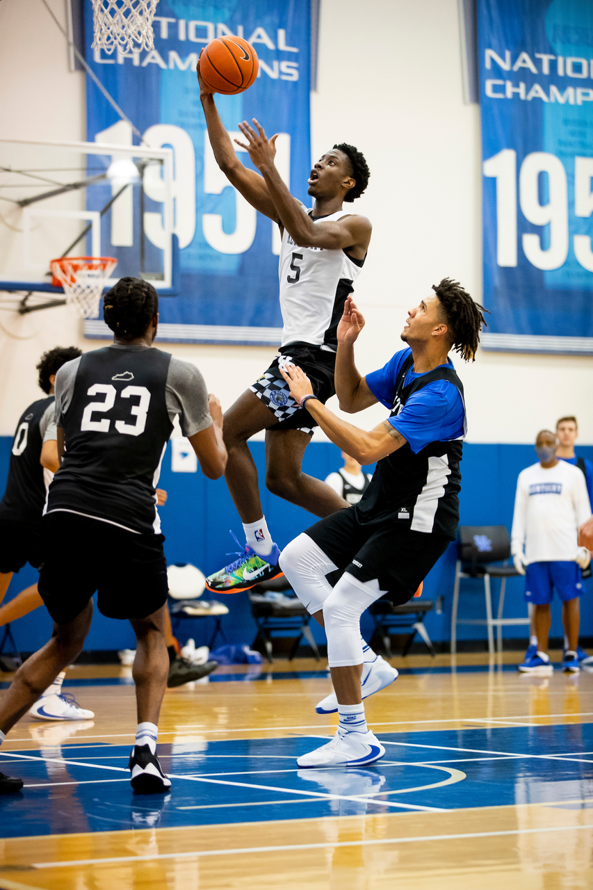 Terrence Clarke. Dontaie Allen.

Menâ??s basketball practice. 

Photo by Chet White | UK Athletics
