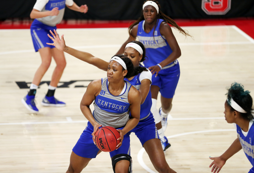 Ogechi Anyagaligbo

Women's Basketball practice on March 22, 2019.

Photo by Britney Howard | UK Athletics