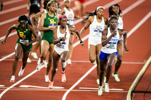 Dajour Miles. Megan Moss.

Day two. NCAA Track and Field Outdoor Championships.

Photo by Chet White | UK Athletics