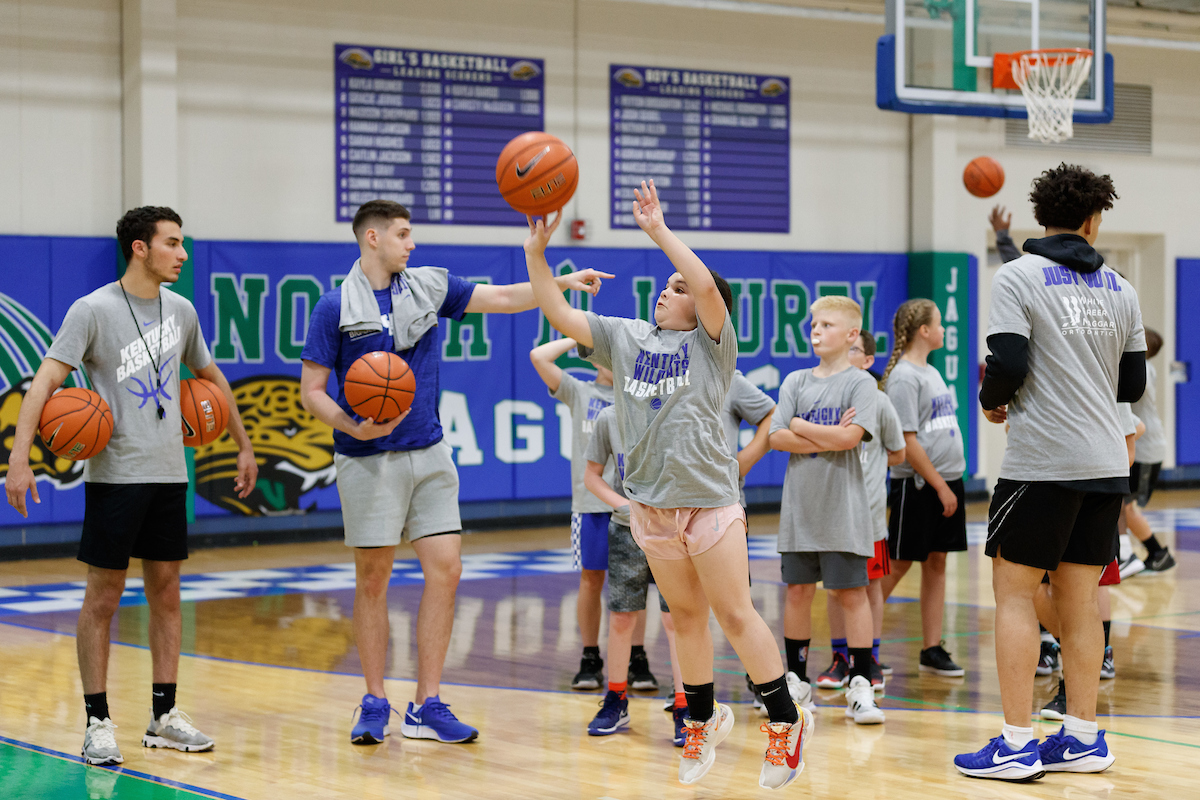 CJ Fredrick. Zan Payne.

Men’s basketball camp at North Laurel High School in London, Kentucky.

Photo by Elliott Hess | UK Athletics