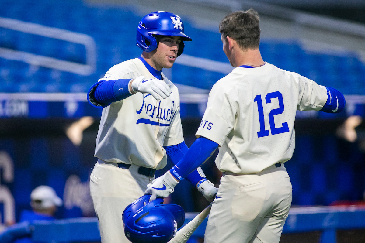 Estep-in’: Kentucky Delivers Run Rule Victory over Tennessee Tech
