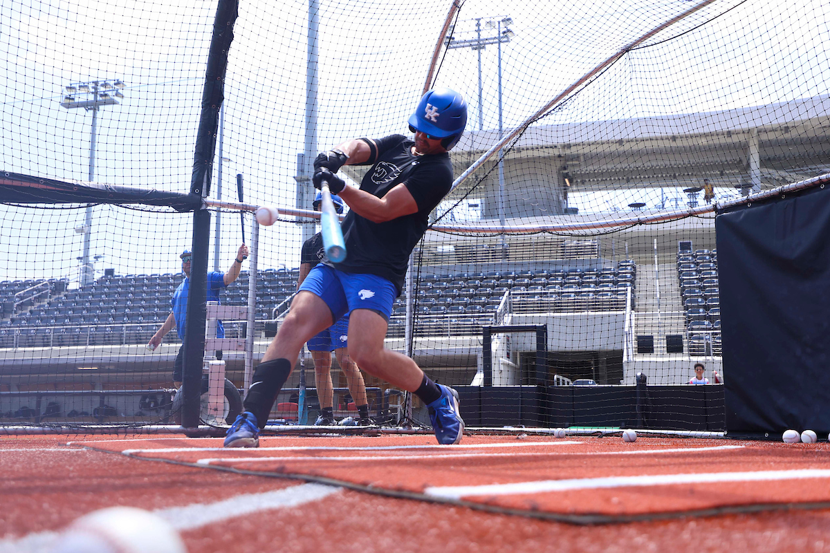 Kentucky Baseball Practice/Golf Event Photo Gallery