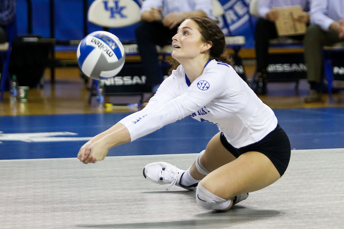 Riah Walker.

Kentucky sweeps Alabama 3-0.

Photo by Hannah Phillips | UK Athletics