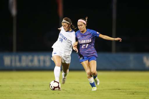 Caroline Newland.

Women's soccer loses to Florida 6-0.

Photo by Quinlan Ulysses Foster I UK Athletics