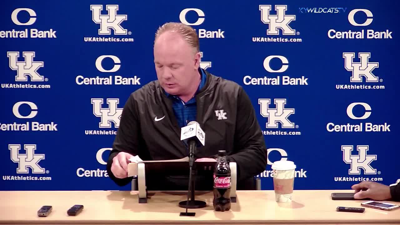 FB: Coach Stoops - Pre-Tennessee Press Conference