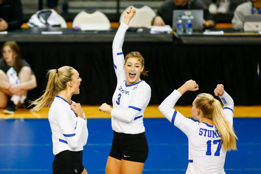 Madison Lilley. 

UK beat Mich 3-0.

Photo By Barry Westerman | UK Athletics